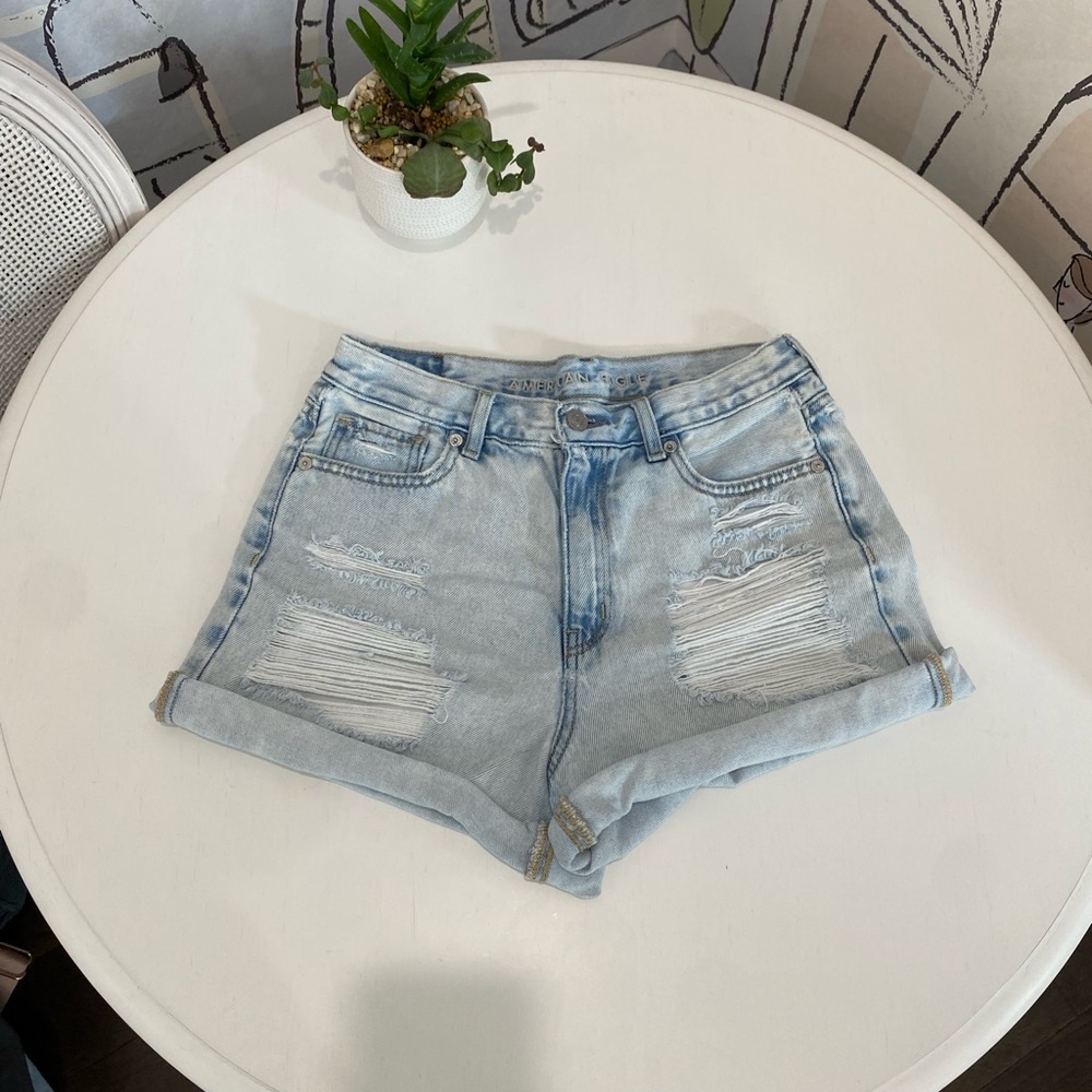 American Eagle Mom shorts